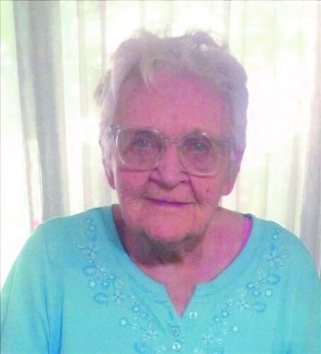 Shirley R Estee